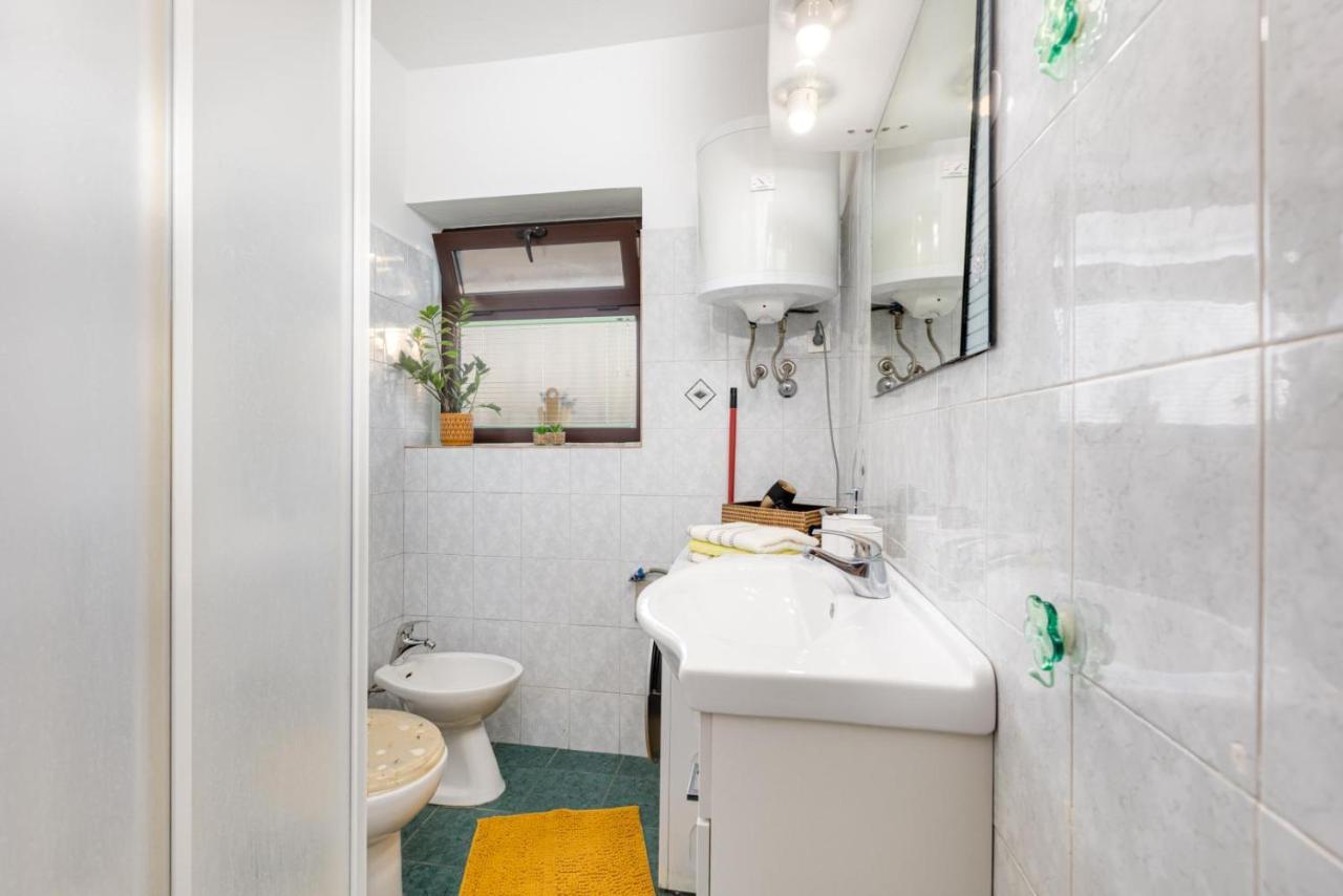 Апартаменты Apartman Volaric Крк Экстерьер фото